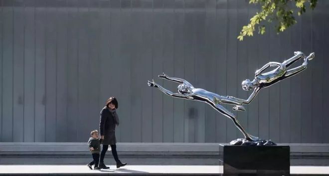 球王会平台超级炫酷的50例景观雕塑(图3)